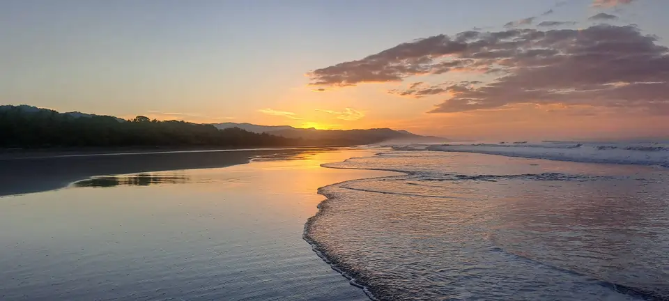 Aterdecer en Playa Linda Costa Rica